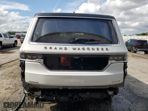2022 Jeep Grand Wagoneer Series III с VIN 1C4SJVGJ3NS104673, выставлен на аукционе Copart как лот 56624915 с пробегом 34 649 миль миль и На запчасти • Non repairable. История ставок и продаж доступна на DreamBid. Изображение 6.