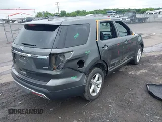 2017 Ford Explorer XLT with VIN 1FM5K8D83HGB04575, listed as a IAAI auction lot 42523277 with 94,272 mi miles and . Bid and sale history available at DreamBid. Image 4.