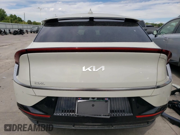 2024 Kia EV6 Light Long Range with VIN KNDC3DLC8R5620922, listed as a Copart auction lot 68384794 with 418 mi miles and Salvage Title. Bid and sale history available at carsss.com. Image 6.