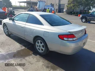 2001 Toyota Solara SE z VIN 2T1CF28P91C491927, wystawiony jako IAAI lot #42475651 z przebiegiem 142 628 mil mil oraz . Historia ofert i sprzedaży dostępna na DreamBid. Obrazek 3.