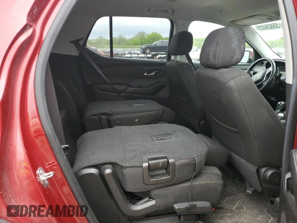 2019 Chevrolet Traverse LT Cloth with VIN 1GNERGKW7KJ178501, listed as a Copart auction lot 55826025 with 185,742 mi miles and Salvage title. Bid and sale history available at DreamBid. Image 11.
