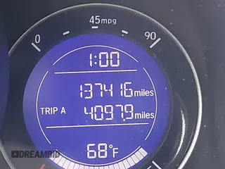 2018 Honda Fit Sport with VIN 3HGGK5H62JM702562, listed as a IAAI auction lot 41556944 with 137,416 mi miles. Bid and sale history available at carsss.com. Image 15.