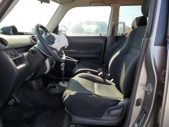 2005 Scion xB with VIN JTLKT324350218415, listed as a Copart auction lot 49922545 with 229024 miles and Clean Title. Bid and sale history available at carsss.com. Image 7.
