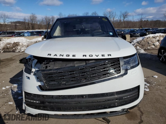 2023 Land Rover Range Rover SE z VIN SALKP9E72PA031813, wystawiony jako Copart lot #45151005 z przebiegiem Nie podano mil oraz Szkoda całkowita • Salvage title. Historia ofert i sprzedaży dostępna na DreamBid. Obrazek 5.