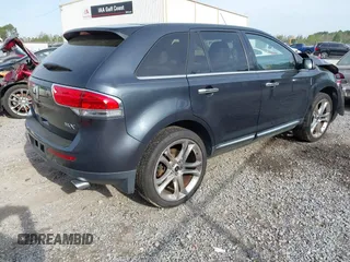 2013 Lincoln MKX z VIN 2LMDJ6JK9DBL22657, wystawiony jako IAAI lot #41864992 z przebiegiem 97 994 mil mil oraz . Historia ofert i sprzedaży dostępna na DreamBid. Obrazek 4.