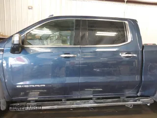 2023 GMC Sierra 1500 SLT with VIN 3GTUUDE8XPG250332, listed as a IAAI auction lot 41573099 with 45,272 mi miles and . Bid and sale history available at DreamBid. Image 15.
