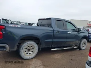 2020 Chevrolet Silverado 1500 LT with VIN 1GCRYDED3LZ169836, listed as a IAAI auction lot 41381881 with 98,804 mi miles. Bid and sale history available at carsss.com. Image 14.