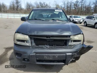 2005 Chevrolet TrailBlazer LT with VIN 1GNDT13SX52111993, listed as a Copart auction lot 54319955 with Not Provided miles and Salvage Title. Bid and sale history available at DreamBid. Image 5.