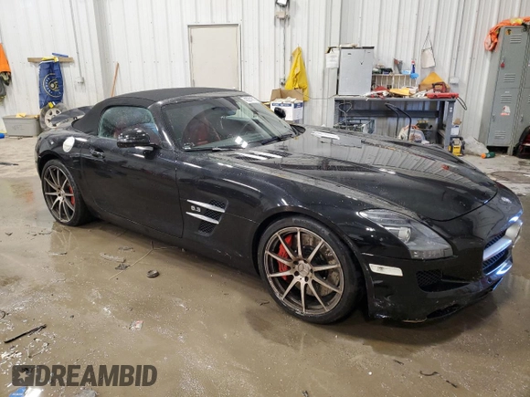 2012 Mercedes-Benz SLS AMG z VIN WDDRK7HA7CA006888, wystawiony jako Copart lot #43201915 z przebiegiem 25 610 mil mil oraz Nie do naprawy • Non repairable. Historia ofert i sprzedaży dostępna na DreamBid. Obrazek 4.