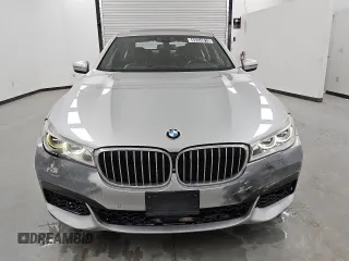 2018 BMW 7 Series ALPINA B7 xDrive z VIN WBA7F2C51JG423580, wystawiony jako Copart lot #49334015 z przebiegiem 118 513 mil mil oraz Czysty tytuł • Clean title. Historia ofert i sprzedaży dostępna na DreamBid. Obrazek 5.