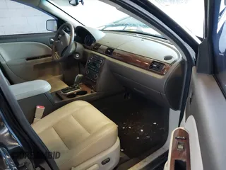 2008 Ford Taurus SEL z VIN 1FAHP24W98G169922, wystawiony jako IAAI lot #41861932 z przebiegiem 126 482 mil mil oraz . Historia ofert i sprzedaży dostępna na DreamBid. Obrazek 5.