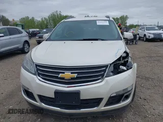 2015 Chevrolet Traverse LT with VIN 1GNKVGKD2FJ280517, listed as a IAAI auction lot 42292339 with 142,841 mi miles and . Bid and sale history available at DreamBid. Image 13.