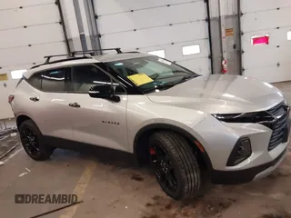2020 Chevrolet Blazer LT z VIN 3GNKBHRS9LS612174, wystawiony jako IAAI lot #41840890 z przebiegiem 53 782 mil mil oraz . Historia ofert i sprzedaży dostępna na DreamBid. Obrazek 14.