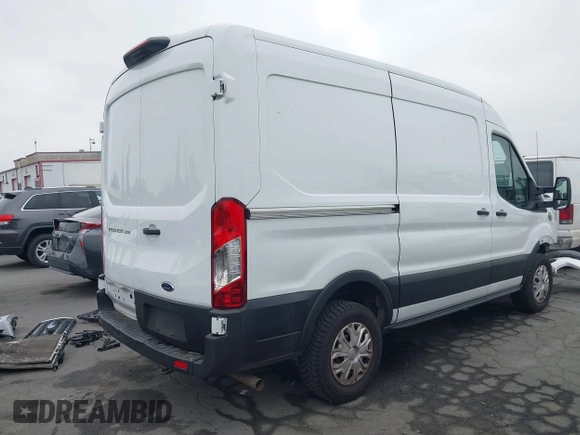 2023 Ford Transit Cargo with VIN 1FTBR1C86PKA02758, listed as a IAAI auction lot 42465866 with 33,095 mi miles and . Bid and sale history available at DreamBid. Image 4.