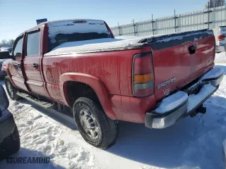 2007 GMC Sierra 2500HD Classic SLT with VIN 1GTHK23D97F155130, listed as a Copart auction lot 87254804 with 306,486 mi miles and Salvage Title. Bid and sale history available at carsss.com. Image 2.