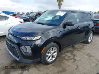 2021 Kia Soul S with VIN KNDJ23AU7M7126130, listed as a IAAI auction lot 42118112 with 21,773 mi miles and . Bid and sale history available at DreamBid. Image 17.