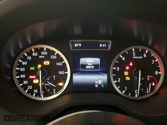2017 Infiniti QX30 Premium with VIN SJKCH5CR9HA017539, listed as a Copart auction lot 84092934 with 89,019 mi miles and Salvage title. Bid and sale history available at DreamBid. Image 9.