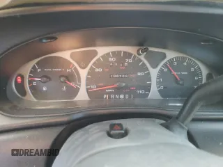 1999 Ford Taurus SE z VIN 1FAFP53U4XA114160, wystawiony jako Copart lot #74946714 z przebiegiem 106 708 mil mil oraz Szkody całkowita. Historia ofert i sprzedaży dostępna na DreamBid. Obrazek 9.