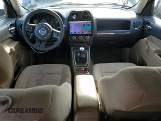 2014 Jeep Patriot Sport with VIN 1C4NJPBA8ED642323, listed as a Copart auction lot 60230985 with 167,240 mi miles and Salvage title. Bid and sale history available at DreamBid. Image 8.