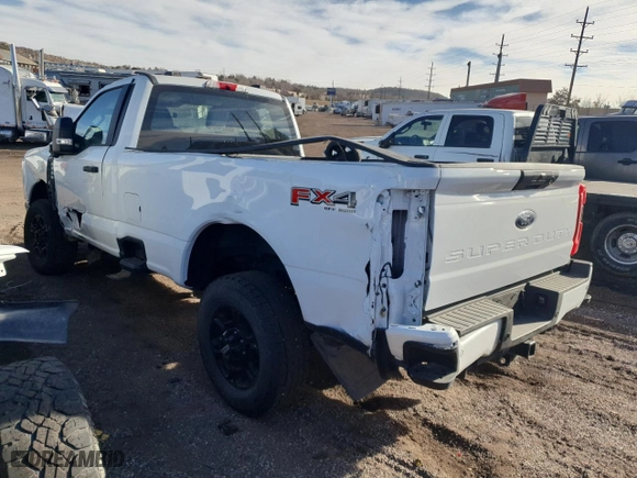 2023 Ford Super Duty F-350 SRW XL with VIN 1FTRF3BN8PEC32469, listed as a Copart auction lot 72965414 with 20,309 mi miles and Salvage Title. Bid and sale history available at carsss.com. Image 2.