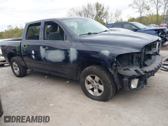 2018 Ram 1500 Express z VIN 1C6RR7KG3JS257506, wystawiony jako IAAI lot #40499292 z przebiegiem 191 174 mil mil oraz . Historia ofert i sprzedaży dostępna na DreamBid. Obrazek 1.