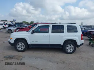 2017 Jeep Patriot Sport with VIN 1C4NJPBA5HD145525, listed as a IAAI auction lot 42096995 with 115,557 mi miles. Bid and sale history available at carsss.com. Image 14.