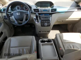 2011 Honda Odyssey Touring Elite with VIN 5FNRL5H9XBB030061, listed as a Copart auction lot 55067775 with 142,245 mi miles and Clean Title. Bid and sale history available at DreamBid. Image 8.
