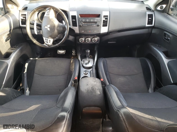 2011 Mitsubishi Outlander GT with VIN JA4JT5AX3BU037523, listed as a Copart auction lot 44633405 with 212,907 mi miles and Clean Title. Bid and sale history available at carsss.com. Image 8.