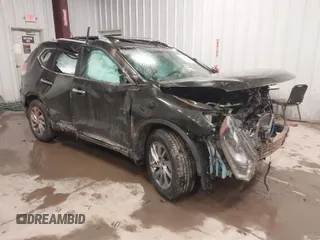 2015 Nissan Rogue SV with VIN 5N1AT2MV1FC901930, listed as a IAAI auction lot 41596966 with 116,083 mi miles. Bid and sale history available at carsss.com. Image 1.