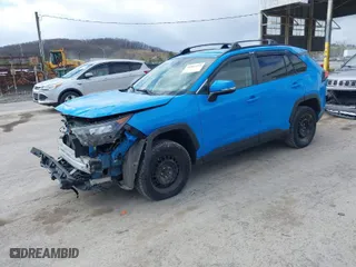 2019 Toyota RAV4 LE with VIN JTMG1RFV5KJ007218, listed as a IAAI auction lot 41887294 with 221,390 mi miles. Bid and sale history available at carsss.com. Image 2.