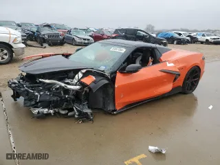 2021 Chevrolet Corvette 2LT with VIN 1G1YB3D45M5108742, listed as a Copart auction lot 83841584 with 0 mi miles and Salvage Title. Bid and sale history available at carsss.com. Image 1.