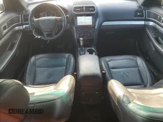 2017 Ford Explorer XLT z VIN 1FM5K7D84HGA14815, wystawiony jako Copart lot #66859125 z przebiegiem 189 613 mil mil oraz Czysty tytuł • Clean title. Historia ofert i sprzedaży dostępna na DreamBid. Obrazek 8.