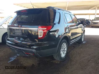 2013 Ford Explorer XLT with VIN 1FM5K7D87DGC61630, listed as a IAAI auction lot 41972144 with 228,457 mi miles and . Bid and sale history available at DreamBid. Image 4.