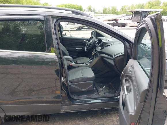 2014 Ford Escape SE с VIN 1FMCU9G96EUD57706, выставлен на аукционе IAAI как лот 42332772 с пробегом 239 252 миль миль и . История ставок и продаж доступна на DreamBid. Изображение 5.