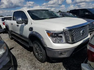 2018 Nissan Titan XD Platinum Reserve with VIN 1N6BA1F49JN548683, listed as a Copart auction lot 73970764 with 50,072 mi miles and Non Repairable. Bid and sale history available at carsss.com. Image 4.