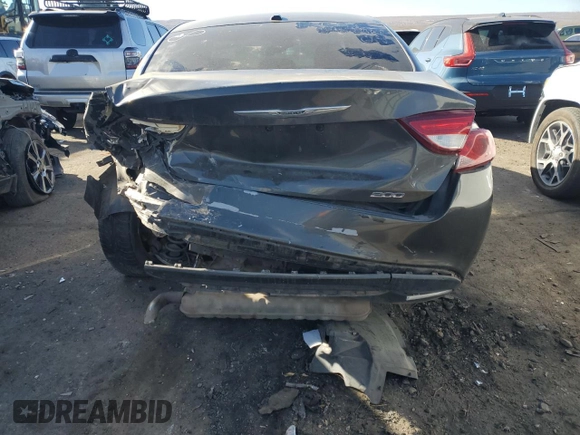 2015 Chrysler 200 Limited z VIN 1C3CCCAB6FN602665, wystawiony jako Copart lot #89352355 z przebiegiem 113 510 mil mil oraz Szkoda całkowita • Salvage title. Historia ofert i sprzedaży dostępna na DreamBid. Obrazek 6.