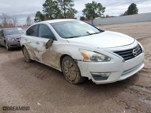 2013 Nissan Altima 2.5 SL with VIN 1N4AL3AP8DN544561, listed as a IAAI auction lot 41554647 with 159,176 mi miles. Bid and sale history available at carsss.com. Image 1.