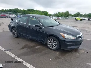 2011 Honda Accord EX с VIN 1HGCP2F73BA105428, выставлен на аукционе IAAI как лот 42428353 с пробегом 172 191 миль миль и . История ставок и продаж доступна на DreamBid. Изображение 1.