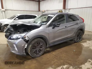 2018 Mitsubishi Eclipse Cross LE z VIN JA4AT4AA7JZ066563, wystawiony jako Copart lot #51491225 z przebiegiem 129 087 mil mil oraz Szkody całkowita. Historia ofert i sprzedaży dostępna na DreamBid. Obrazek 1.