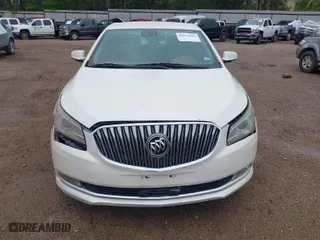 2014 Buick LaCrosse Leather with VIN 1G4GB5G32EF100686, listed as a IAAI auction lot 41916918 with 153,707 mi miles. Bid and sale history available at carsss.com. Image 6.