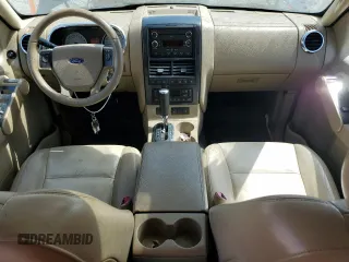 2008 Ford Explorer Sport Trac Limited z VIN 1FMEU53898UA00488, wystawiony jako Copart lot #62420855 z przebiegiem 177 013 mil mil oraz Czysty tytuł • Clean title. Historia ofert i sprzedaży dostępna na DreamBid. Obrazek 8.