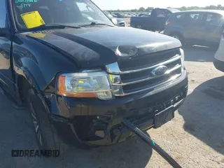 2017 Ford Expedition XLT с VIN 1FMJU1HT2HEA44380, выставлен на аукционе IAAI как лот 42303898 с пробегом 197 114 миль миль и . История ставок и продаж доступна на DreamBid. Изображение 6.