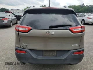 2018 Jeep Cherokee Latitude with VIN 1C4PJMCX9JD570763, listed as a Copart auction lot 58987315 with 131,990 mi miles and Salvage title. Bid and sale history available at DreamBid. Image 6.