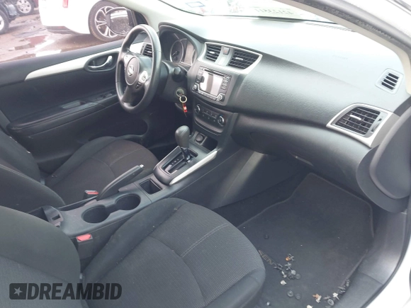 2018 Nissan Sentra S z VIN 3N1AB7AP6JY240649, wystawiony jako IAAI lot #42123511 z przebiegiem 132 478 mil mil oraz . Historia ofert i sprzedaży dostępna na DreamBid. Obrazek 5.