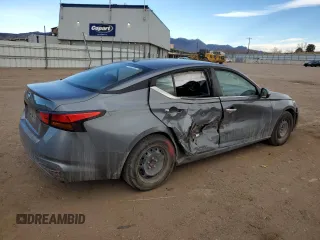 2020 Nissan Altima S with VIN 1N4BL4BV6LC236578, listed as a Copart auction lot 48825645 with 136,267 mi miles and Salvage Title. Bid and sale history available at carsss.com. Image 3.