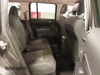 2016 Jeep Patriot High Altitude with VIN 1C4NJRFB7GD657607, listed as a IAAI auction lot 42346923 with 111,757 mi miles and . Bid and sale history available at DreamBid. Image 8.