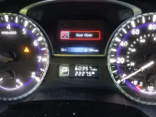 2019 Infiniti QX60 Pure z VIN 5N1DL0MN7KC522605, wystawiony jako IAAI lot #42257708 z przebiegiem 60 357 mil mil oraz . Historia ofert i sprzedaży dostępna na DreamBid. Obrazek 15.