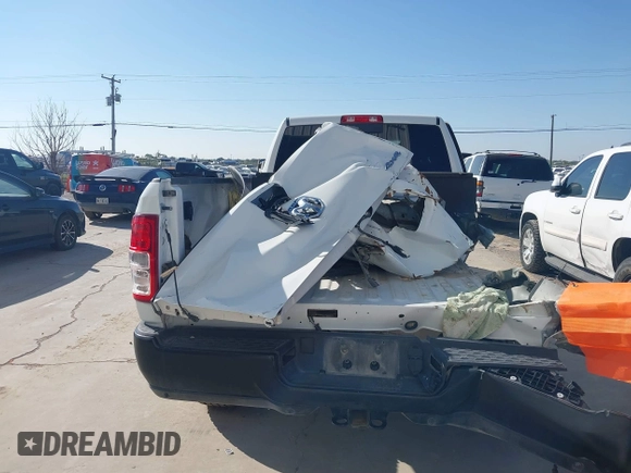 2022 Ram 2500 Tradesman with VIN 3C6UR5HJ6NG251522, listed as a IAAI auction lot 40350276 with 31,332 mi miles. Bid and sale history available at carsss.com. Image 16.