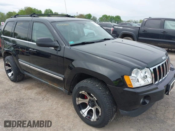 2006 Jeep Grand Cherokee Limited with VIN 1J8HR58NX6C165964, listed as a IAAI auction lot 42242453 with 112,670 mi miles and . Bid and sale history available at DreamBid. Image 1.