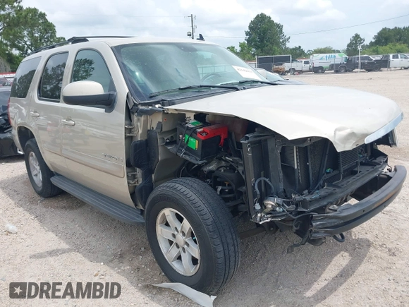 2007 GMC Yukon SLE with VIN 1GKFC13097R327218, listed as a IAAI auction lot 42142633 with 135,206 mi miles and . Bid and sale history available at DreamBid. Image 1.